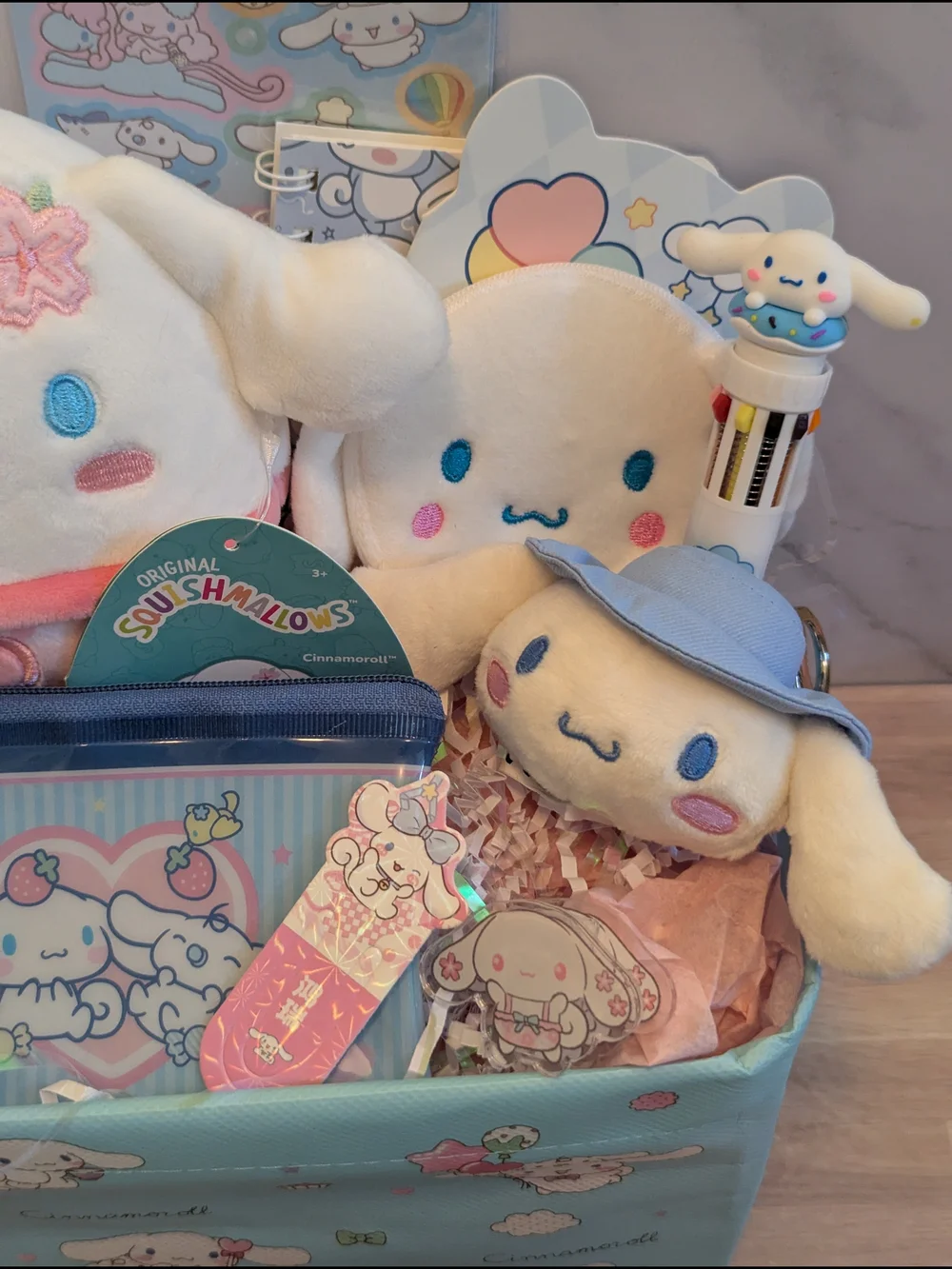 Sanrio Cinnamoroll Squishmallow Plush & Stationery Gift Bin - Picture 3 of 3